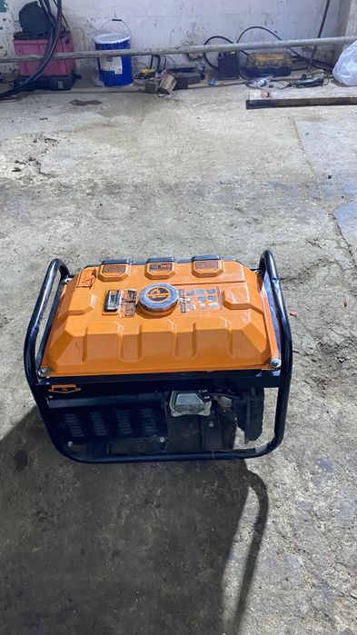 Генератор бензиновый Total Tools