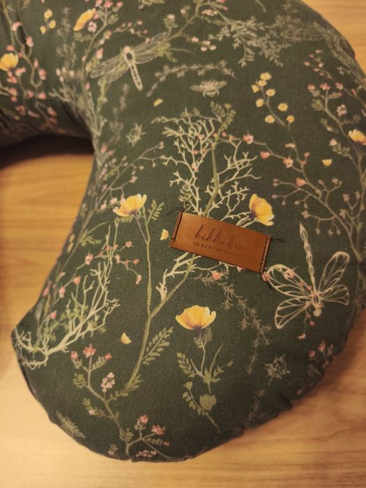 Възглавница за кърмене