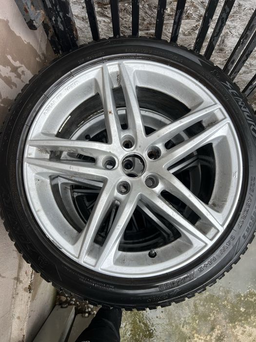 Cauciucuri R17 cu Jante 5x112