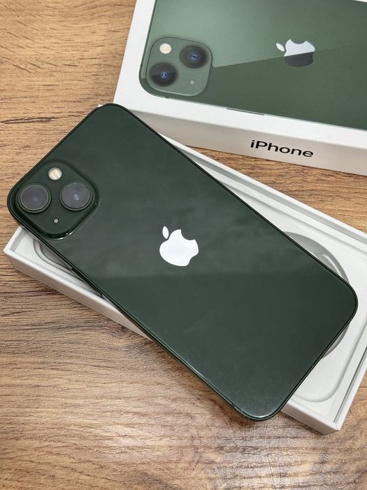 Продам Айфон 13 128гб