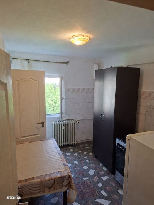 Apartament cu 4 camere, 86 mp,zona 1 Mai - Parcul Nicolae Romanesc — fotografia 1