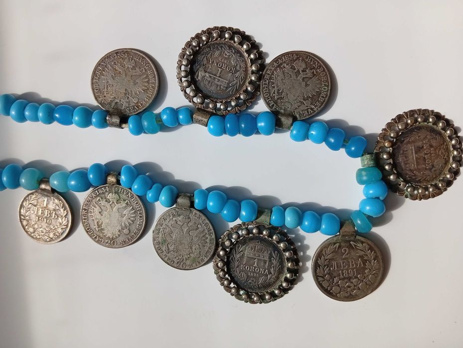 Автентичен сребърен Пендар(накит) с 9 Исторически монети!