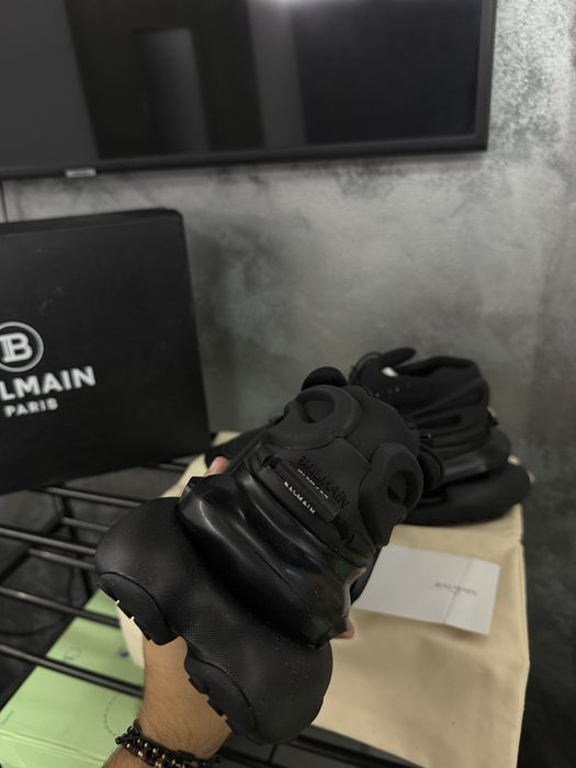 Balmain unicorn full black