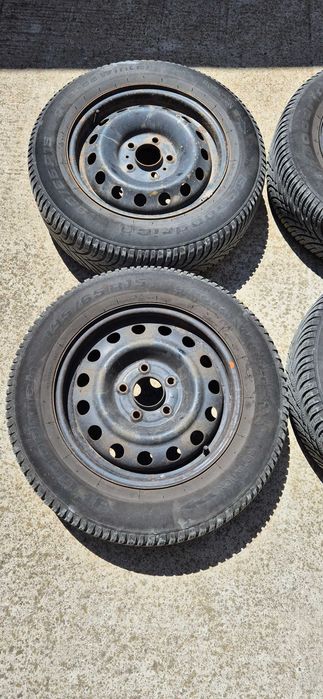 Джанти 15ки (6.0Jx15 ET48 5x114.3) и гуми 195/65/R15 за Kia Venga / Hyundai iX20 (и други модели на Hyundai и Kia)