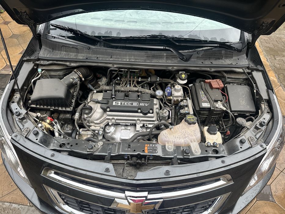 Chevrolet Cobalt 2025 — 6