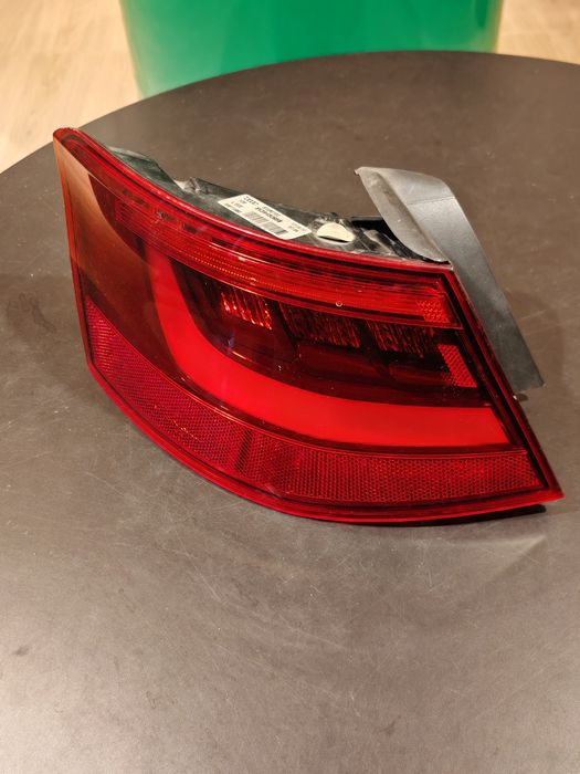 Stop stânga Audi A3 8V LED original – cod 8V3945095B