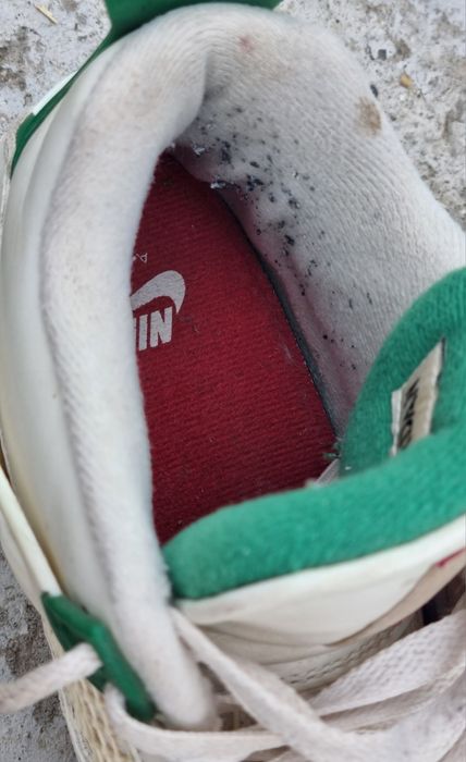 Vând Jordan 4 Retro Pine Green