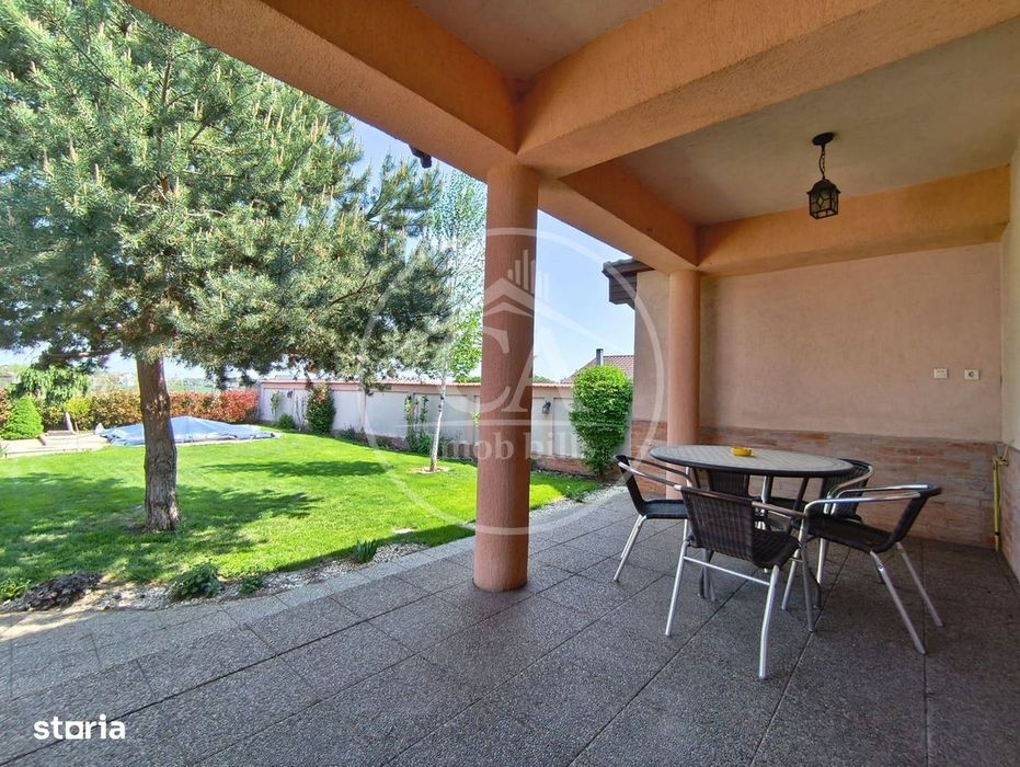 Casa de inchiriat cu 4 camere si piscina in Santandrei, Bihor