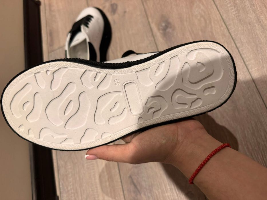 Alexander McQueen нови маратонки