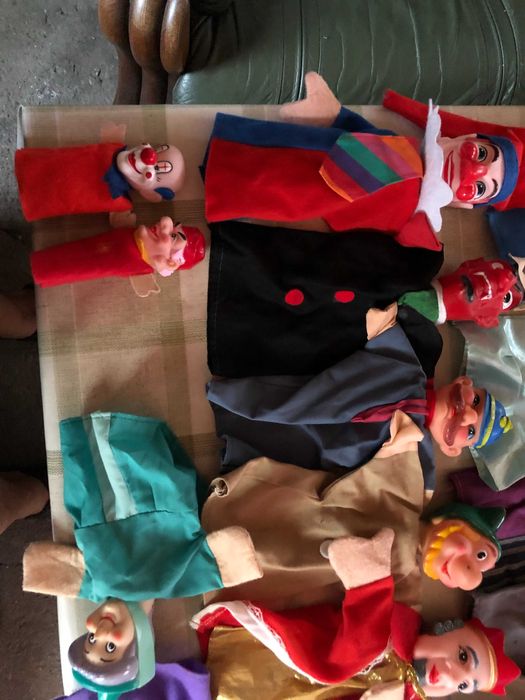 продавам кукли за куклен театър