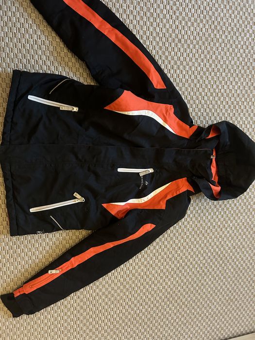 Costum/ Geaca/ Pantaloni impermeabili/ flausati marimea 146-152