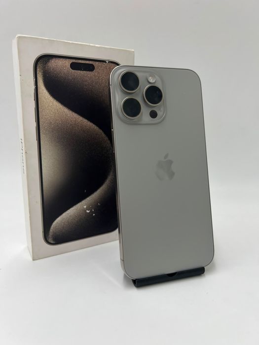 iPhone 15 Pro Max 256Gb в идеале с коробкой акум 88