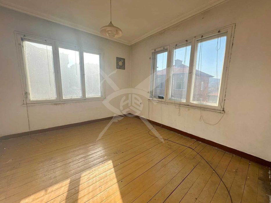 Етаж от къща в Асеновград 77346