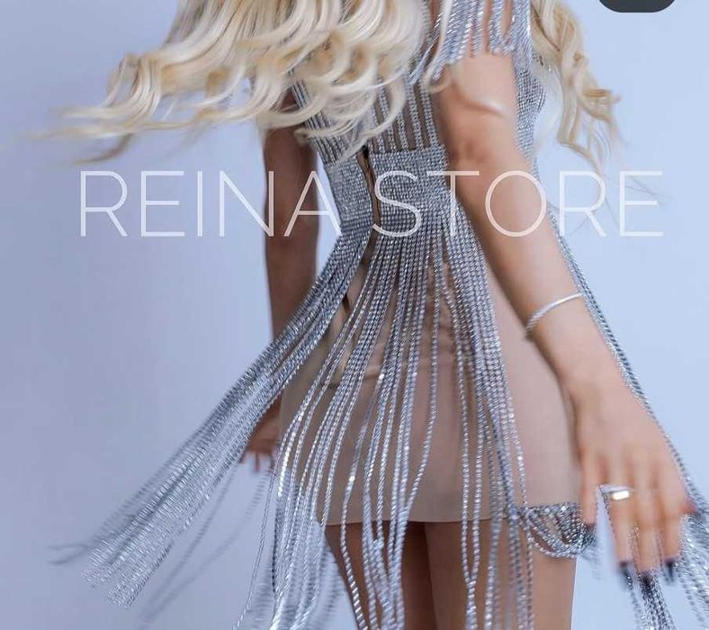 Рокля Reinastore-с камъни