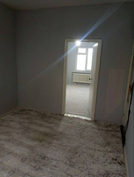 Продаётся 2х комнатная на Художников (ипотека) 
Художников 
2(3)/5/5