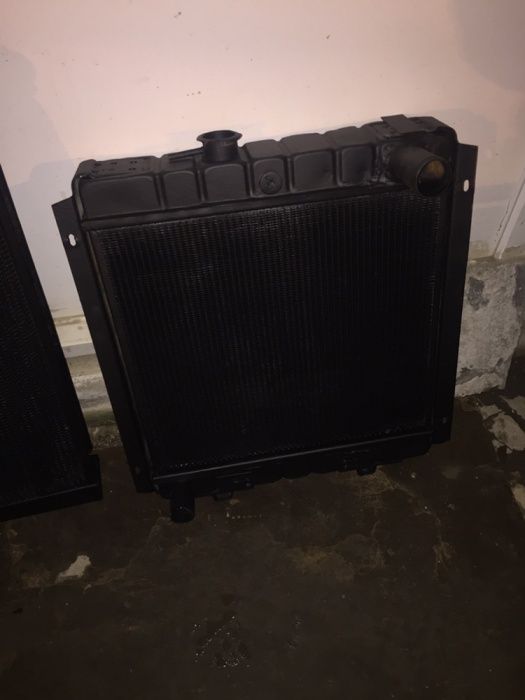 Radiatoare confectionate Buldozere ,combine ,Excavatoare