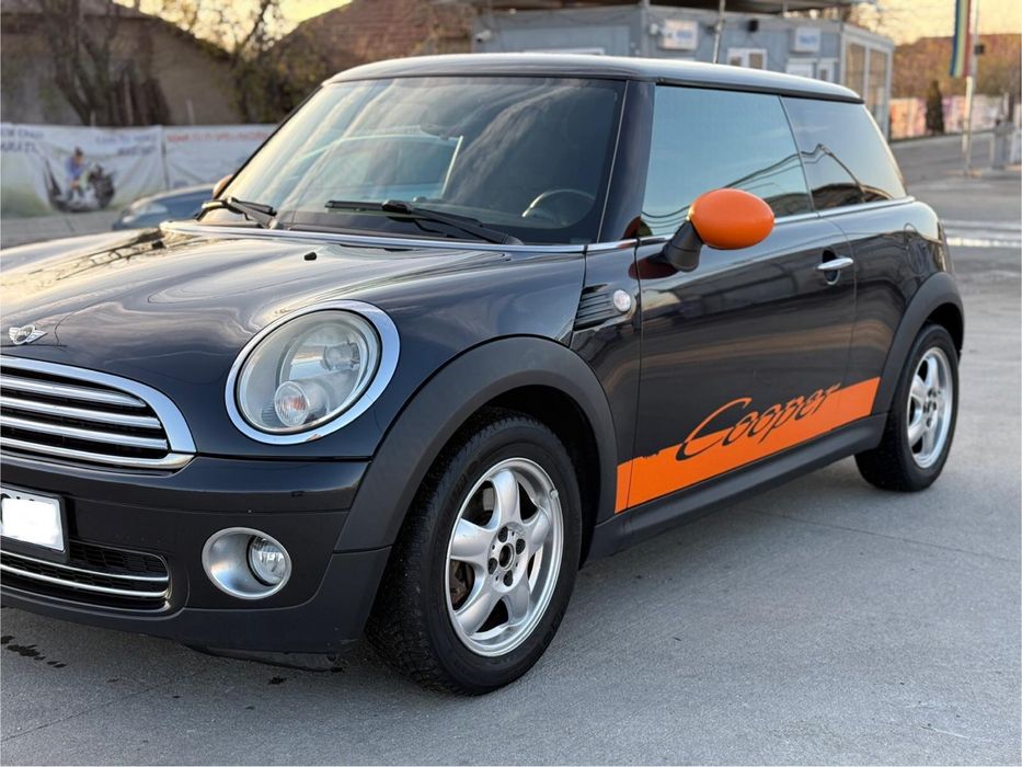 Mini cooper 1,6 benzina -An 2009,6 trepte