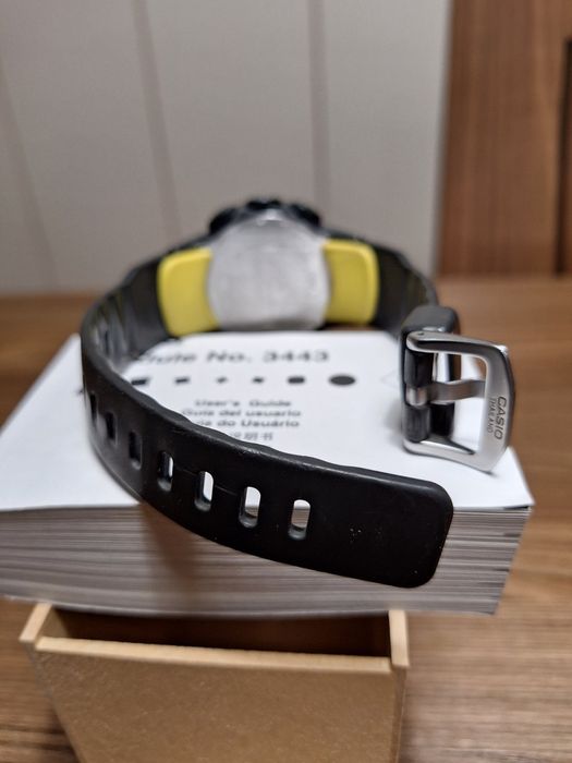 Часовник Casio PRG-300-1A9