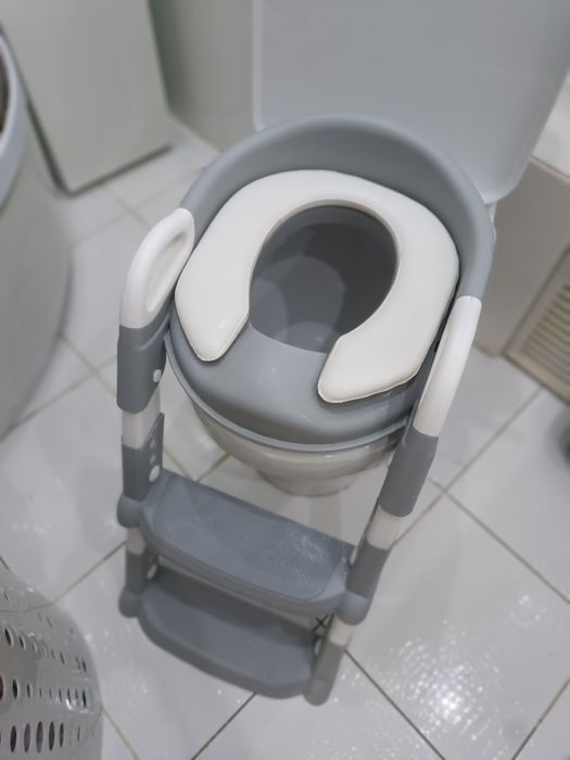 Продам сиденье с лестницей