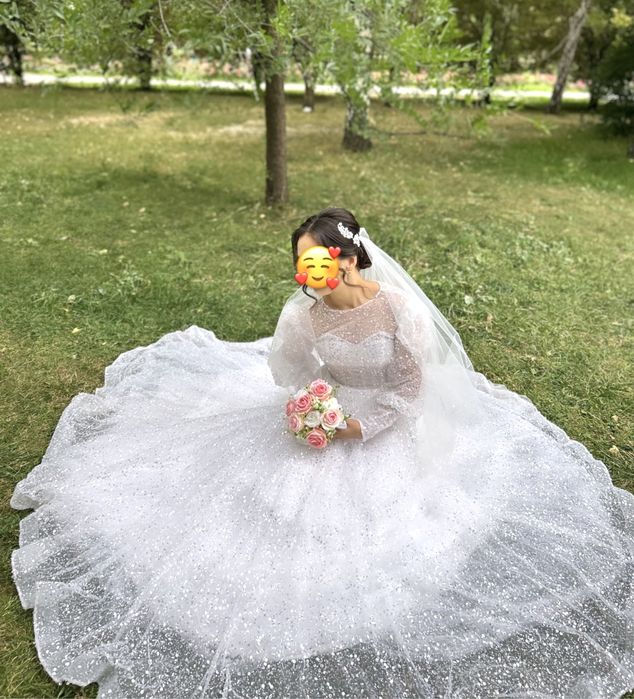 Свадебное платье с блестками