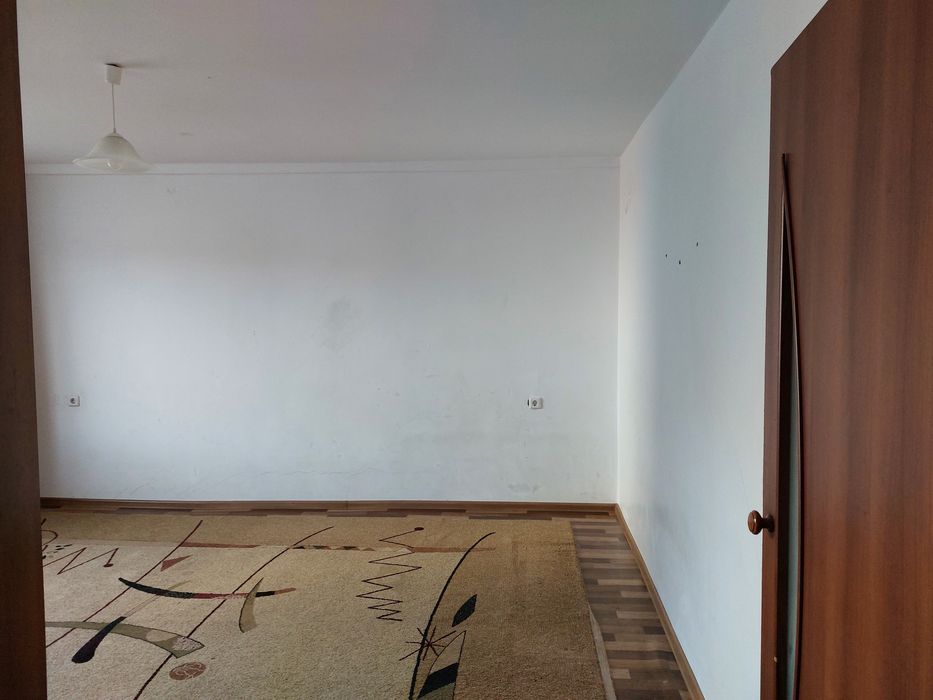 Сдам 2х комнатную квартиру на длительный срок