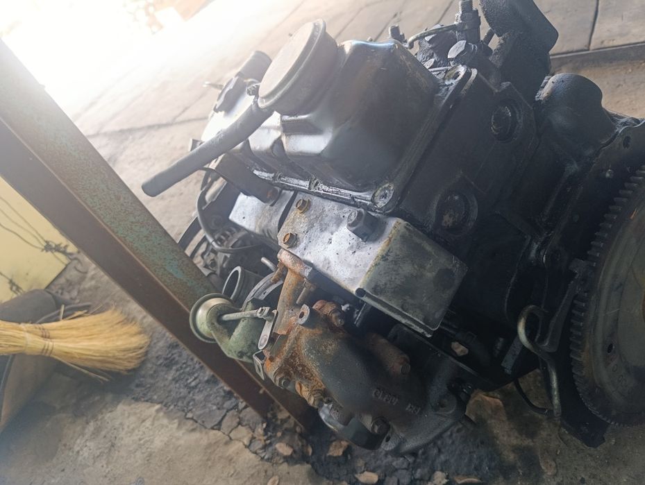 Продам  двигатель ТД 27