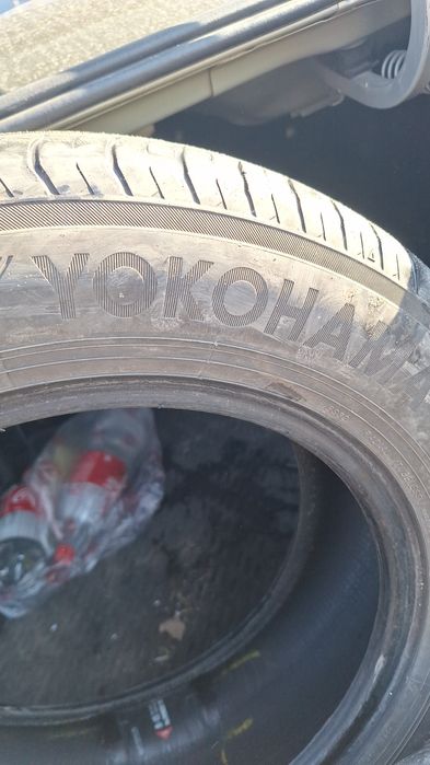 Продам шину йёкохама б/у