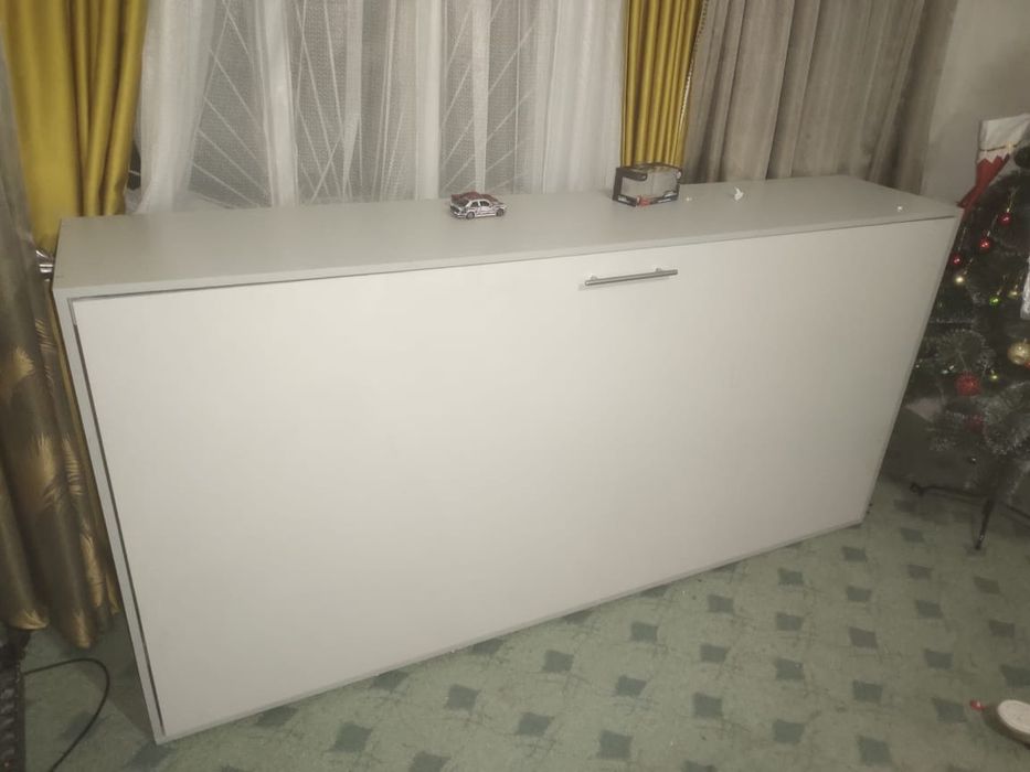 Продам кровать тумба