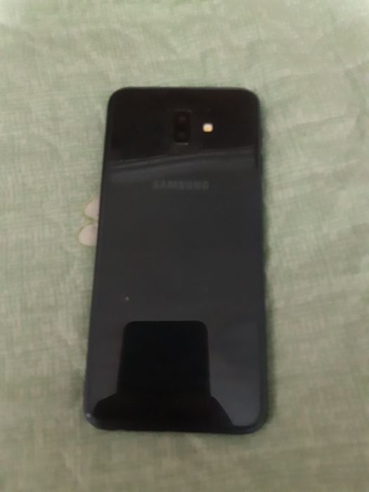 Продаётся телефон