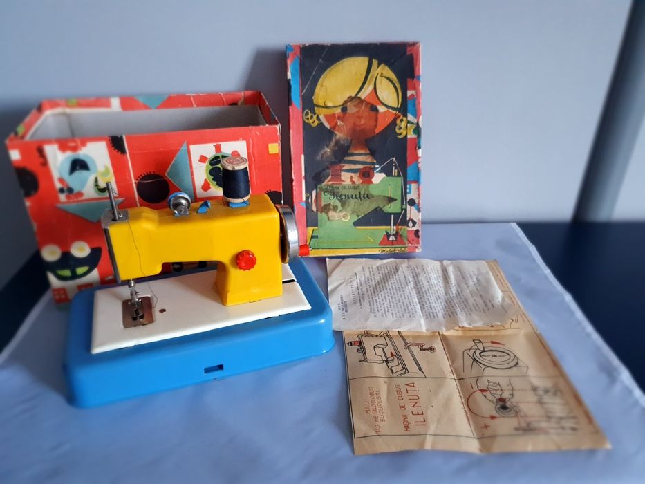 Jucarie veche romaneasca Metaloglobus