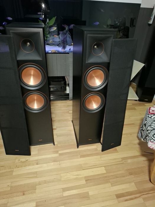 Klipsch rp-8000f  focal dali