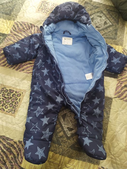 Продам детский комбинезон