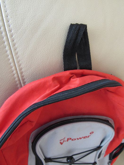 Раница V Power, много запазена