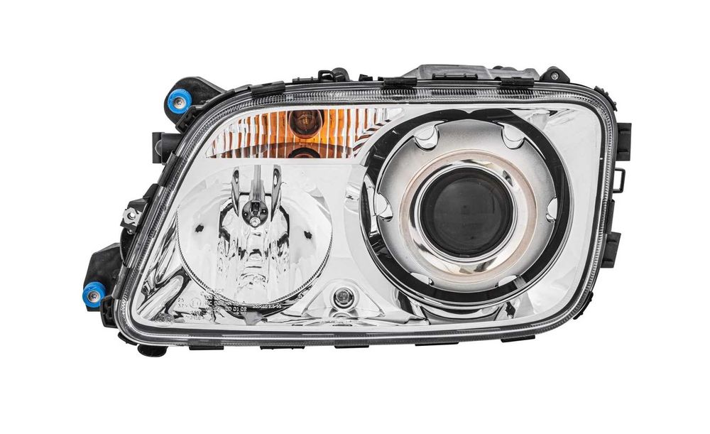 Фарове Фар за Mercedes Actros 2002 - 2011 / Мерцедес Актрос Ксенон