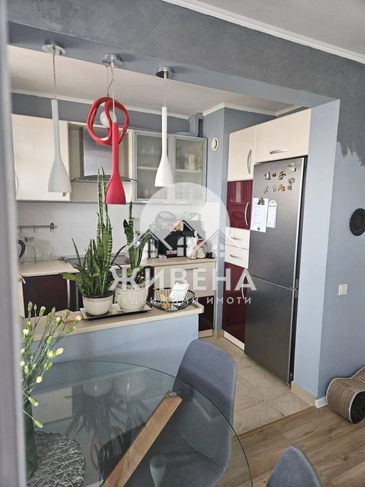 Продава се Двустаен апартамент в Варна, Левски - 66 кв.м за 2546 €/кв.м - Снимка #2