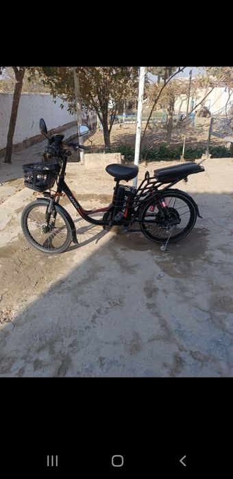 Скутер сотилади срочно