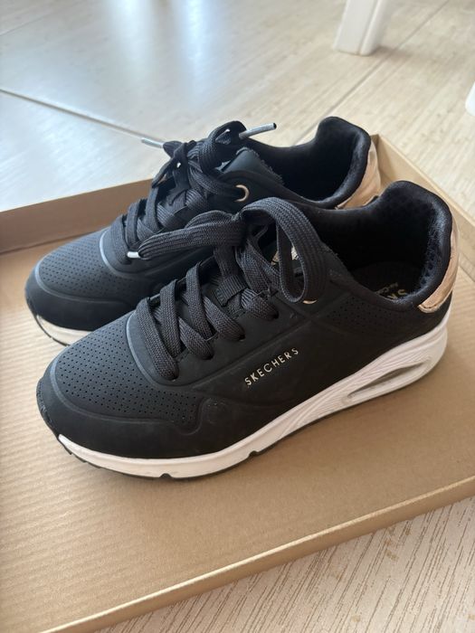 Маратонки Skechers