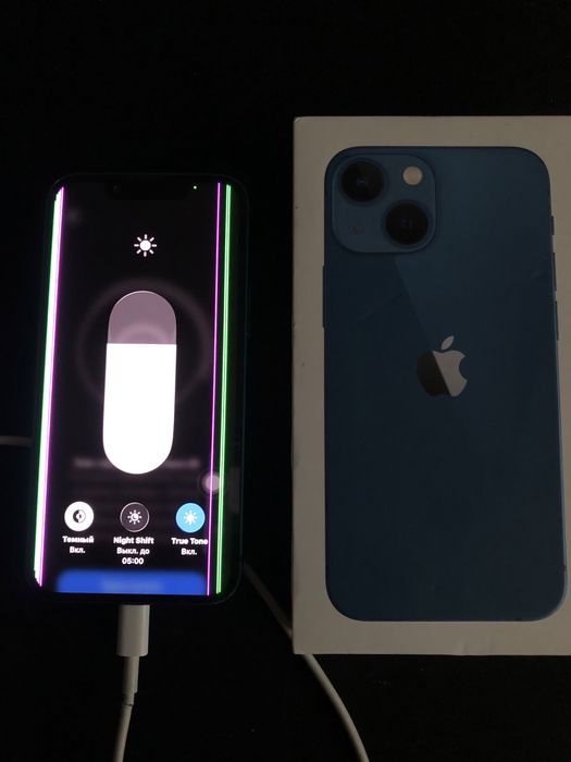 iPhone 13 mini 128 С ДЕФЕКТАМИ