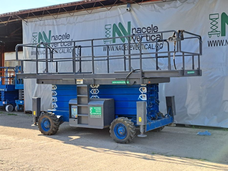 Societate vindem nacela diesel 4x4 marca GENIE,Haulotte 15m,verificată