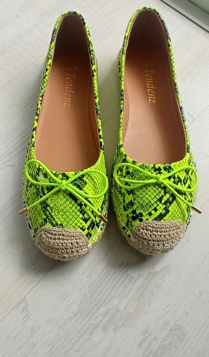 Дамски обувки тип балеринки