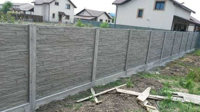 Garduri din sipca metalica, panou stil jaluzele, tabla, plasa si BCA