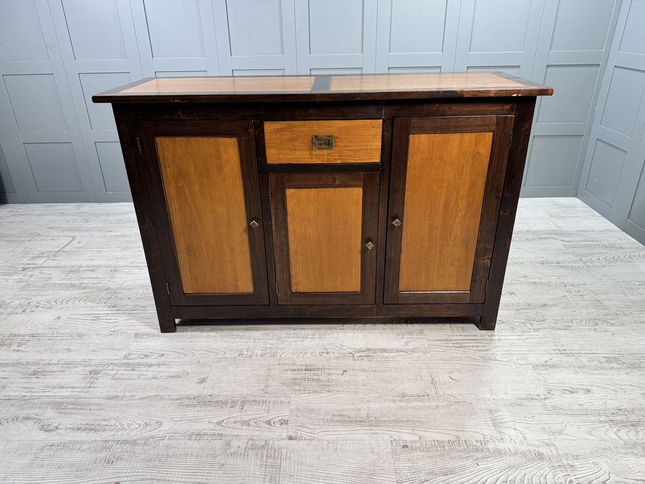 Рустикален бюфет масив Н169