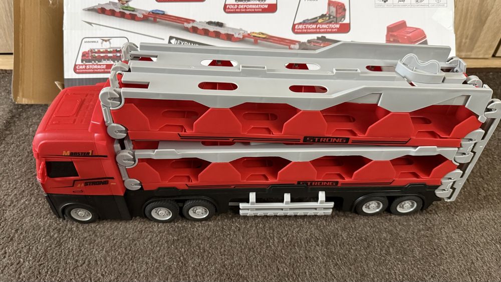 Camion jucarie catapult