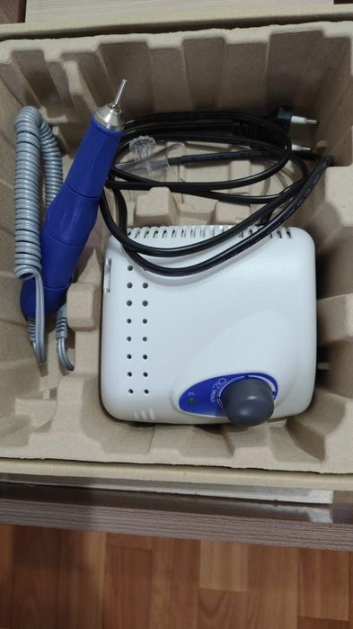 Продам бор машинку для ногтей