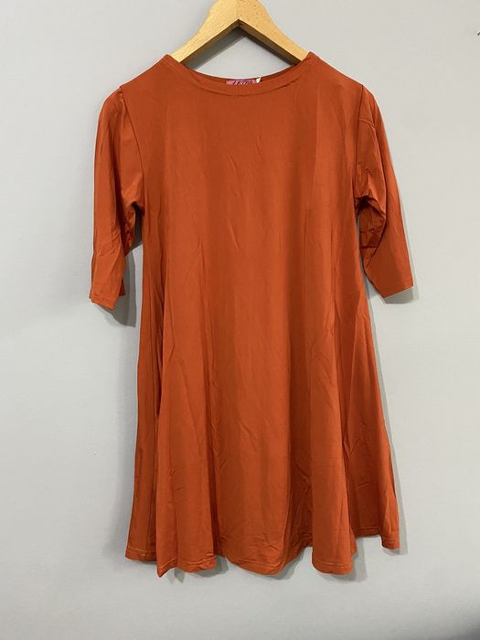 Дълга оранжева туника