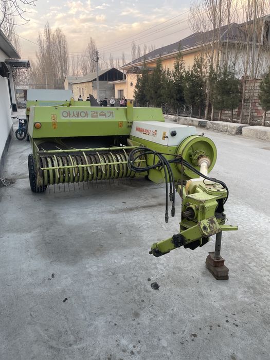 Claas markant 55