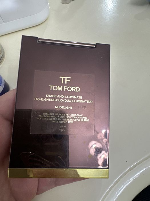 Tom Ford  хайлайтер , оригинал купила в Зя