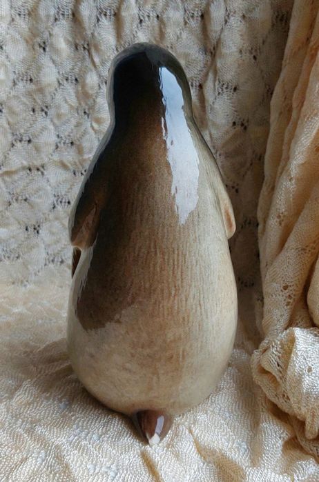 Статуэтка пингвин