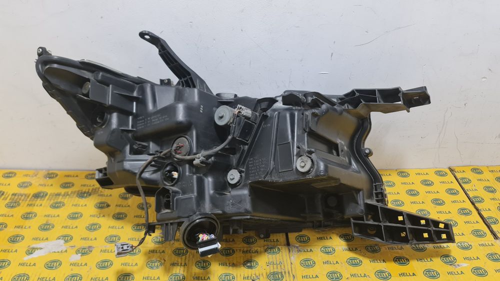 Far full led Toyota Land Cruiser J150 koito 60-266 stanga