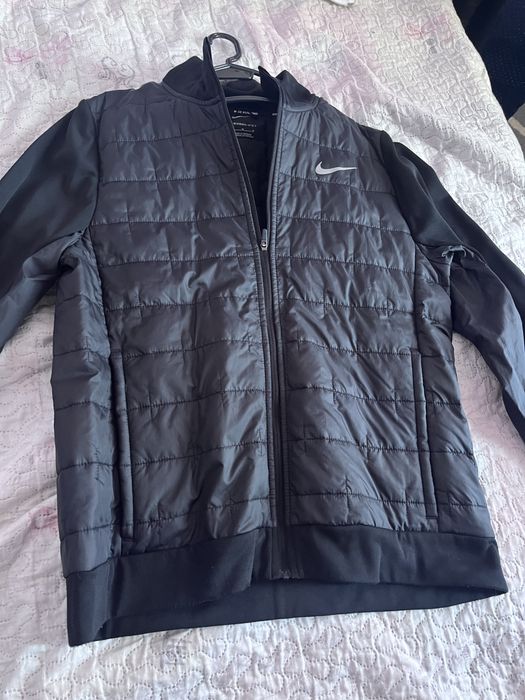 Пролетно яке nike